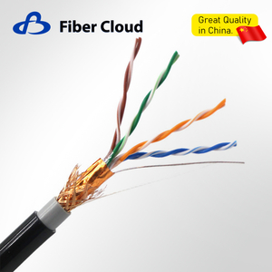 26AWG 4 أزواج ملتوية PUR SF / UTP 350 ميجا هرتز كابل إيثرنت صناعي Cat5e نحاسي مجدولة